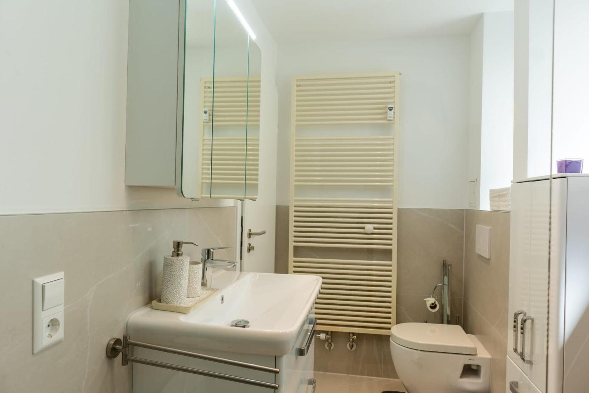 Mega Lux Apartment Esslingen am Neckar Exterior photo
